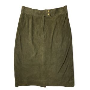 Carlisle A Line Knee Length Green Suede Skirt SZ 8